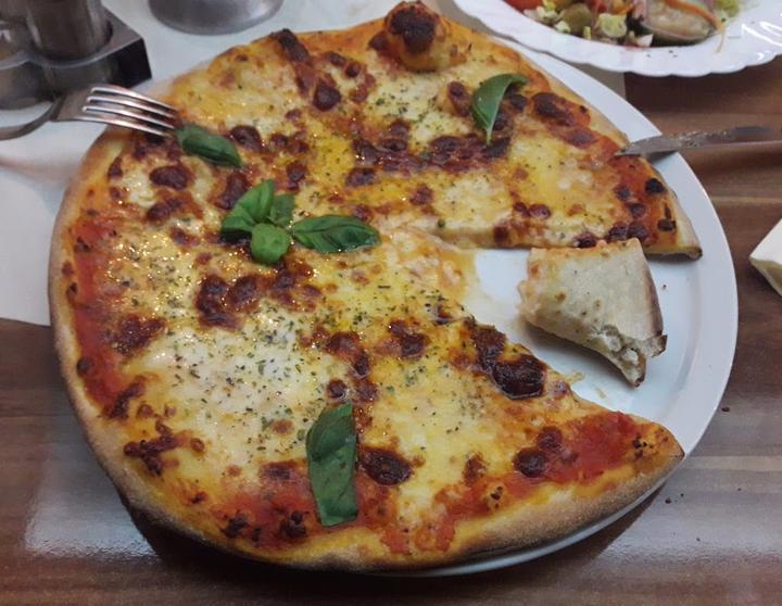 Pizzeria Romana